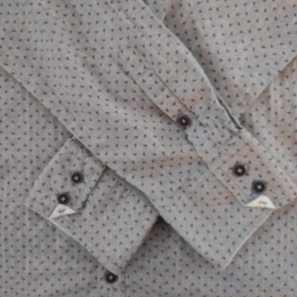 JB Holt - L Men's Dress Shirt (Fits like a large) - Picture 8 of 16